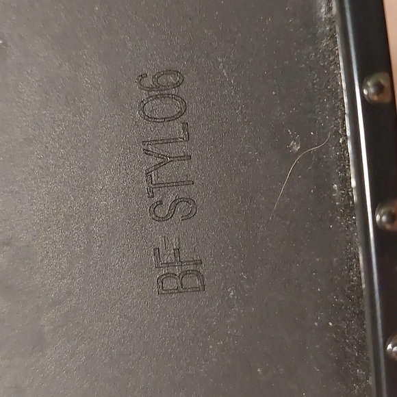 Phone case. - Picture 7 of 12